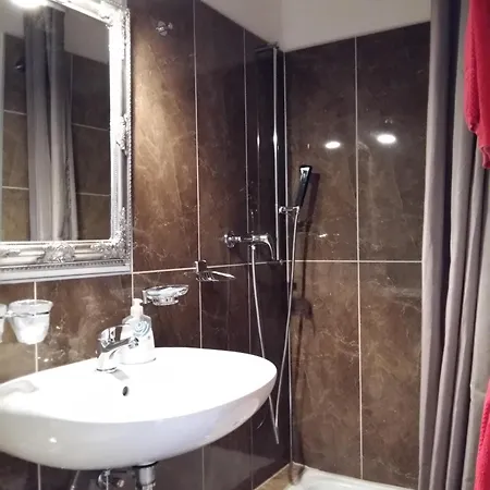 Garni Giacometti Bed & Breakfast