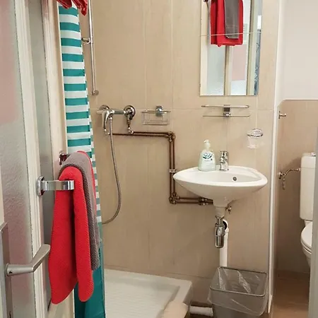 Bed & Breakfast Garni Giacometti Locarno