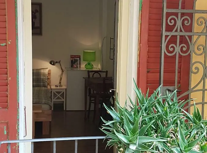 ベッド・アンド・ブレックファスト Garni Giacometti ロカルノ