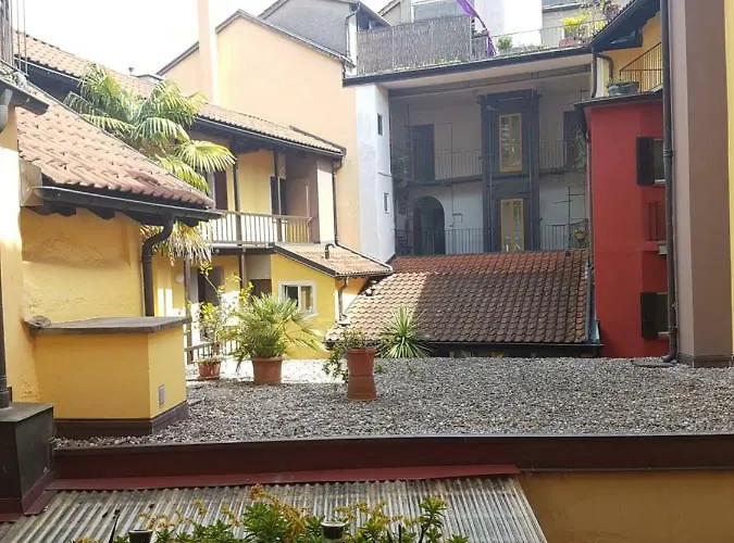 Garni Giacometti ベッド・アンド・ブレックファスト ロカルノ