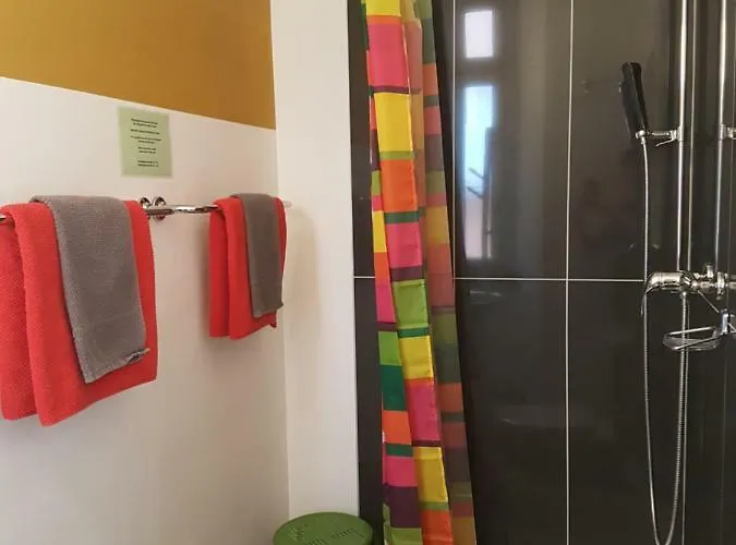 ベッド・アンド・ブレックファスト Garni Giacometti